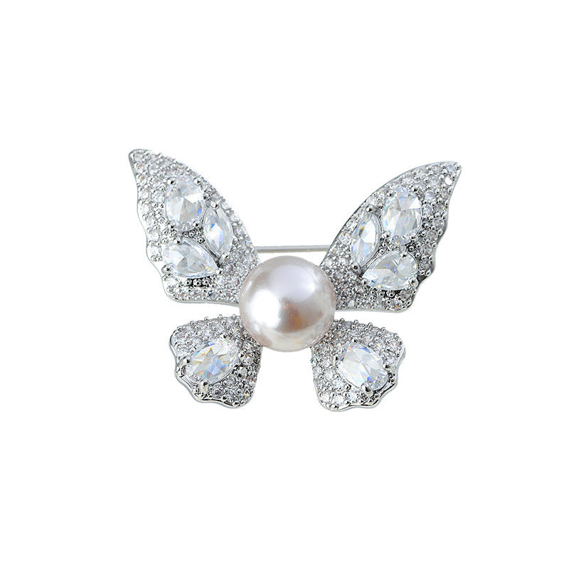Butterfly Pearl Necklace for Women Sweater Chain Light Luxury Niche High-end New Collarbone Chain for Socialite Women