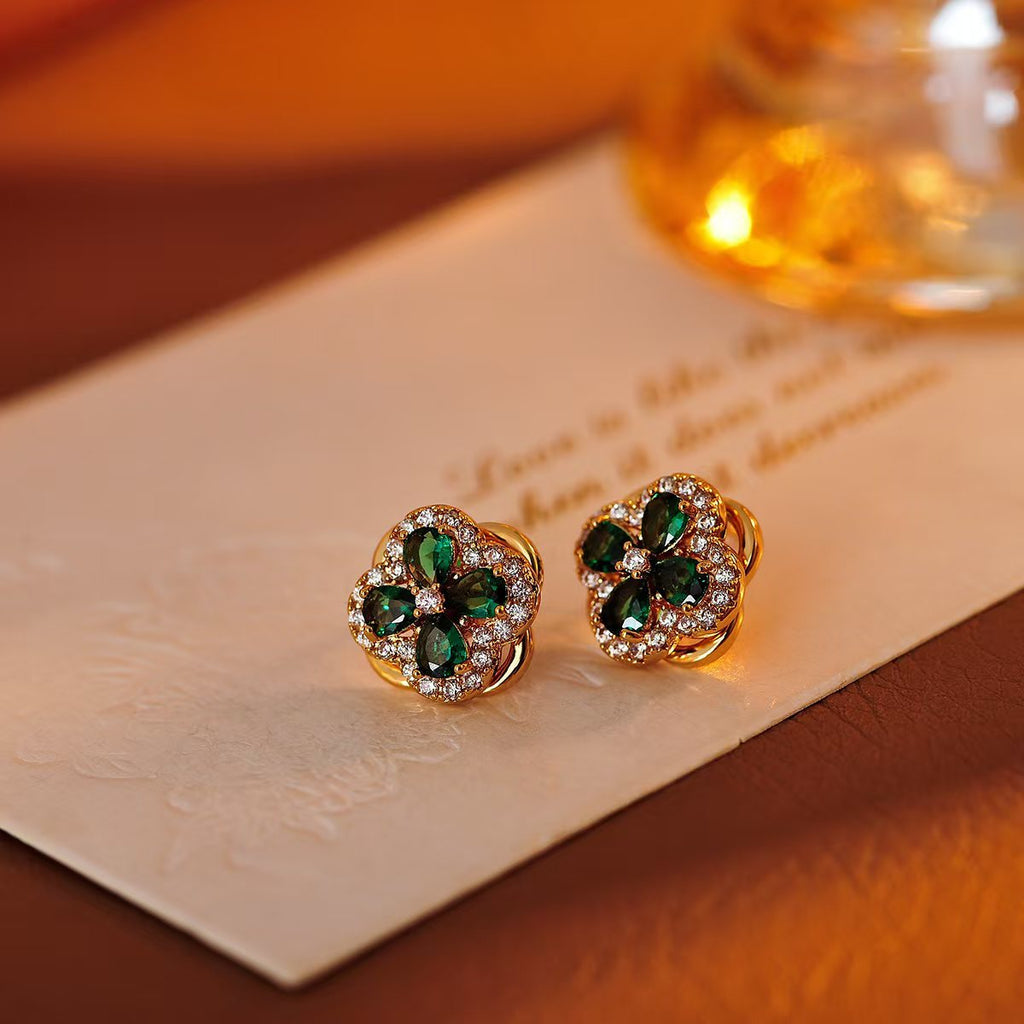 Green Four-Leaf Flower Earrings Necklace Fashionable Versatile 2025 New Earrings Necklace for Women Trendy