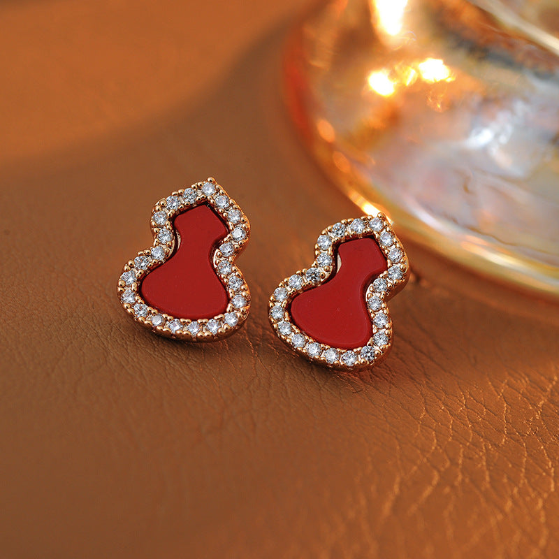 High Version Gourd Necklace for Women Rose Gold White Mother-of-Pearl Pendant Red Agate Collarbone Chain Elegant Ins Style Versatile Jewelry