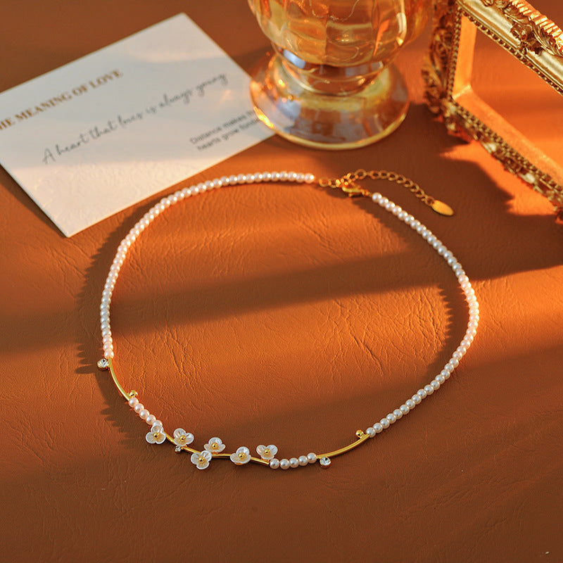 New Super Fairy Design Plum Blossom Pearl Necklace National Style Fashion High-end Sweet Versatile Sweater Chain Autumn Winter Edition