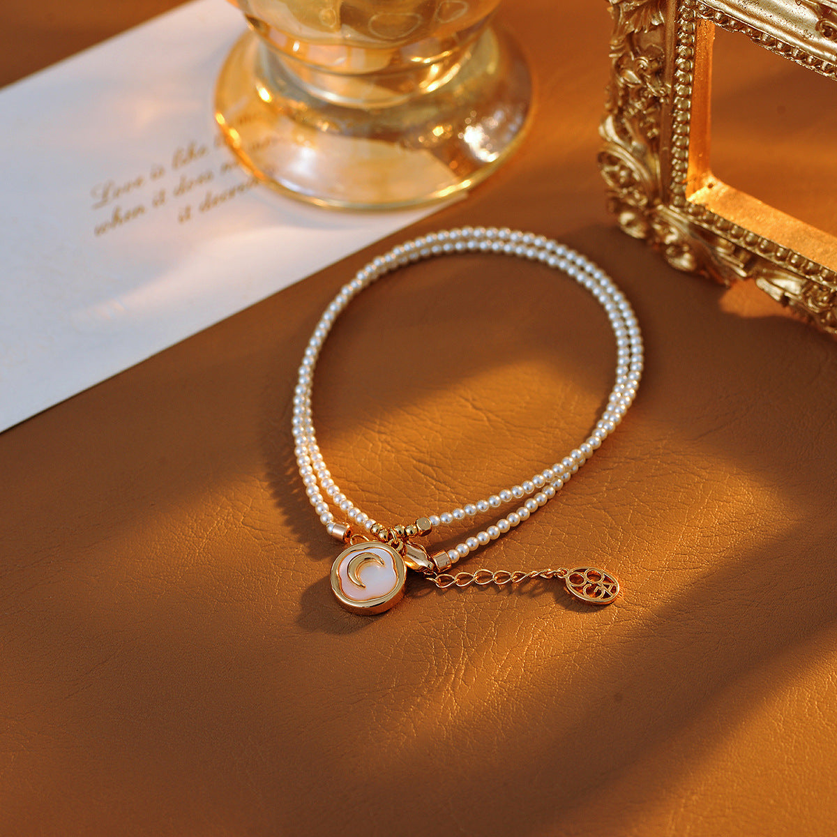 Moon Necklace Real Gold Electroplated Moon French Pearl Necklace Light Luxury Collarbone Chain High-end Necklace