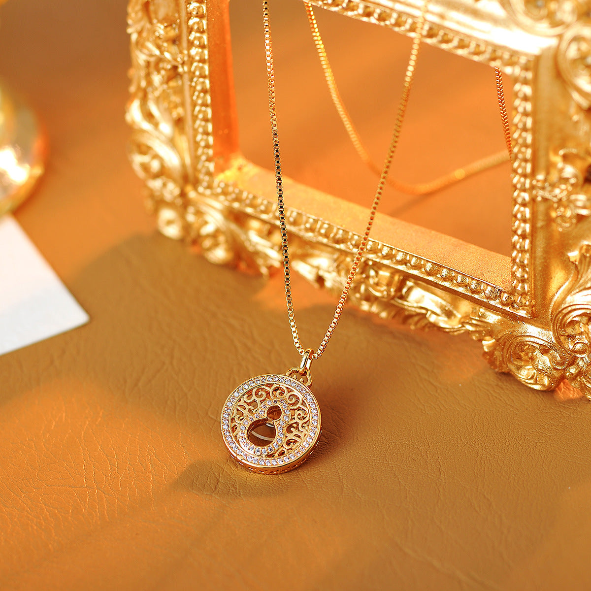 Vietnam Sand Gold Hollow Carved Gourd Necklace Round Pendant Luxurious Inlaid Gold Jewelry Vintage Fortune Necklace