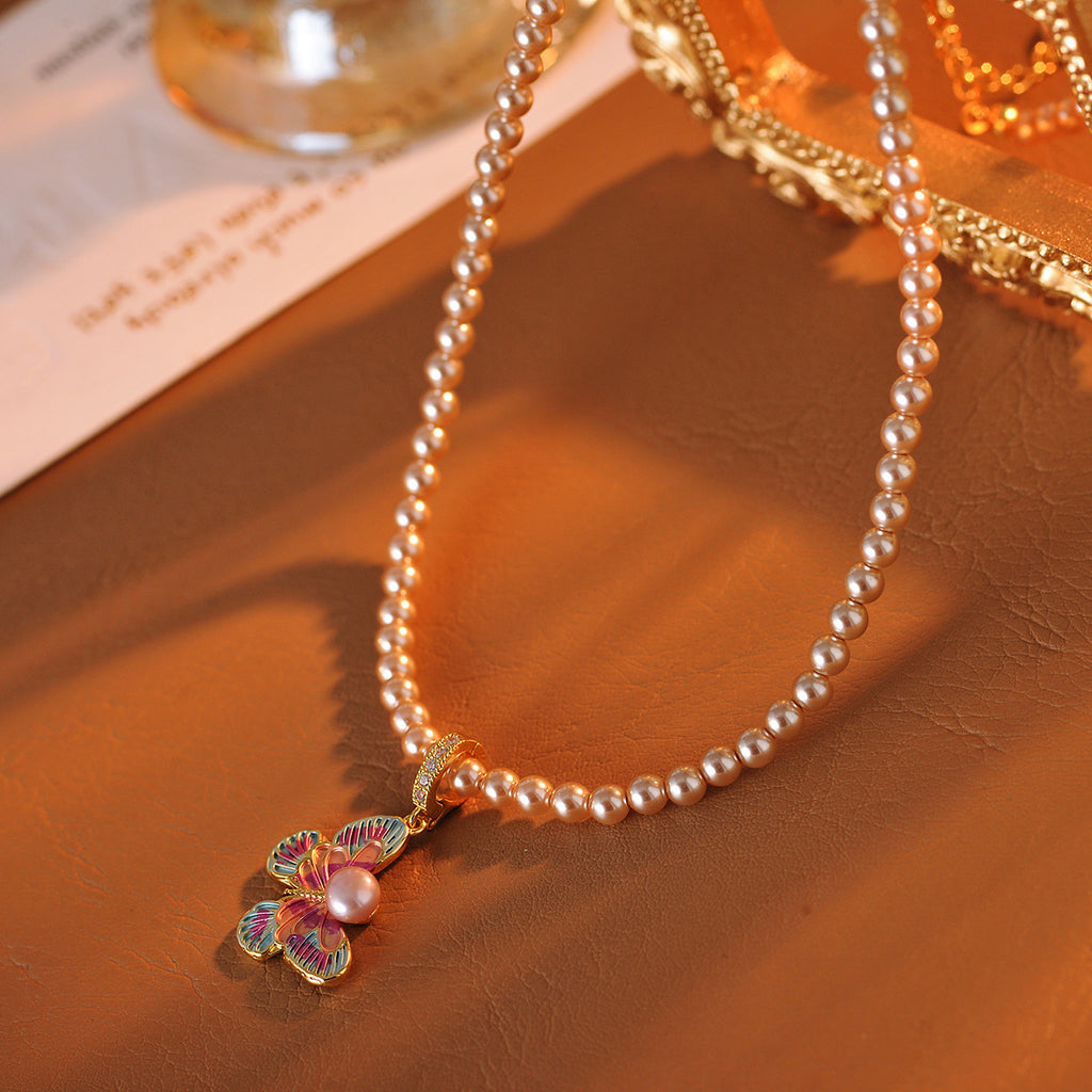 Perfect Round Strong Light Pearl Necklace for Women Fashion High-end Design Enamel Drop Glaze Colorful Butterfly Collarbone Chain