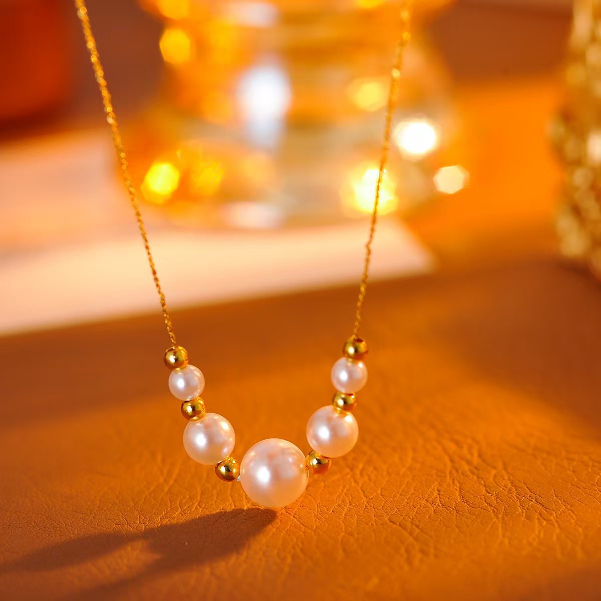 Pearl Necklace High-End Choker 2025 New Hot-Selling Light Luxury Niche Design Collarbone Chain Accessory