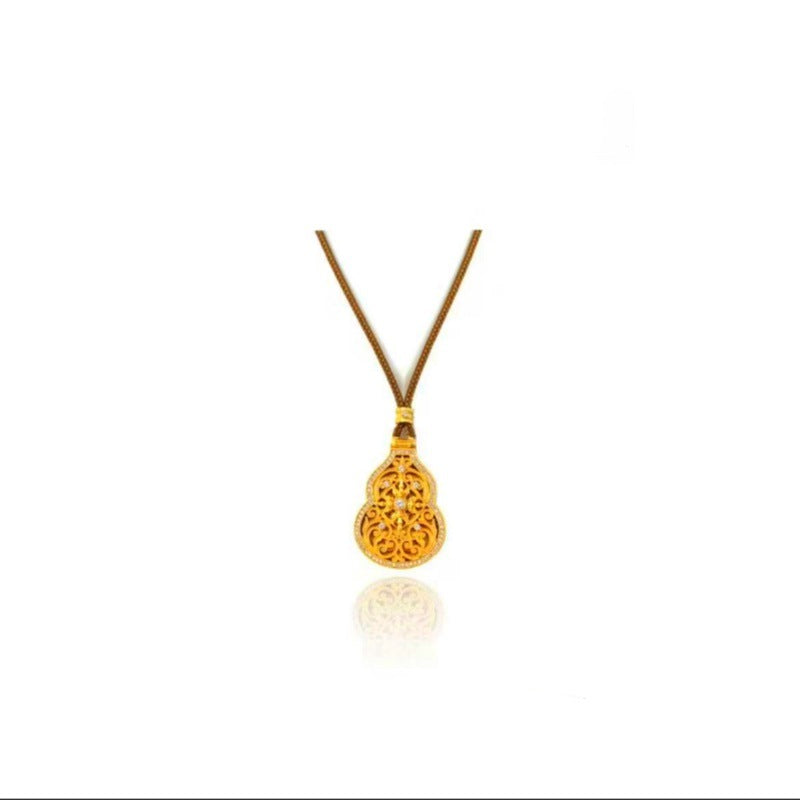 Wei Xue Same Style Junpei Gourd Necklace with Inlaid Diamonds, Wealth-Attracting Guardian God Pendant, Three-Dimensional New Style, Light Luxury, Non-Fading Pendant