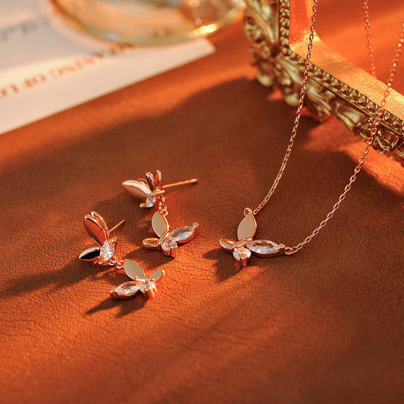 New Fashionable Light Luxury Elegant Fresh Sweet Zircon Inlaid Butterfly Shape Niche Women's Earrings