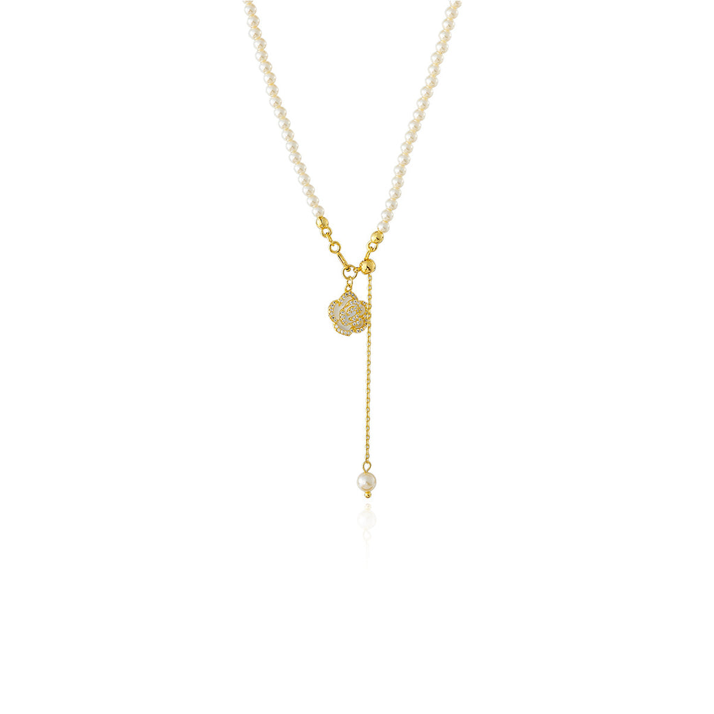 French Style Pearl Necklace for Women, Niche Design with Camellia Tassel Pendant, Clavicle Chain, Light Luxury Fashion
