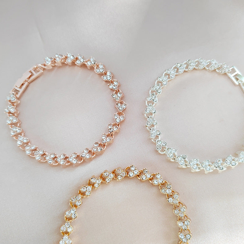 European and American Hot Sale Roman Full Diamond Light Luxury Bracelet for Women Fashion Jewelry Personality High-end Heart-shaped Stone Bracelet