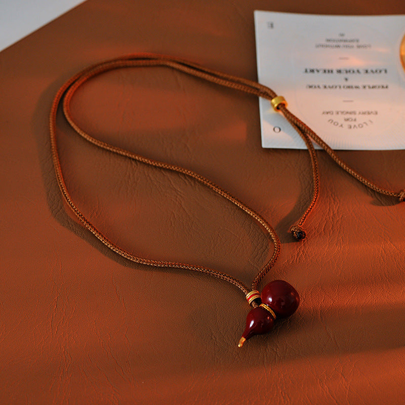 New Chinese Style Oil Drop Gourd Sweater Chain for Women, High-End Long Luxury Niche Fashionable Versatile Necklace