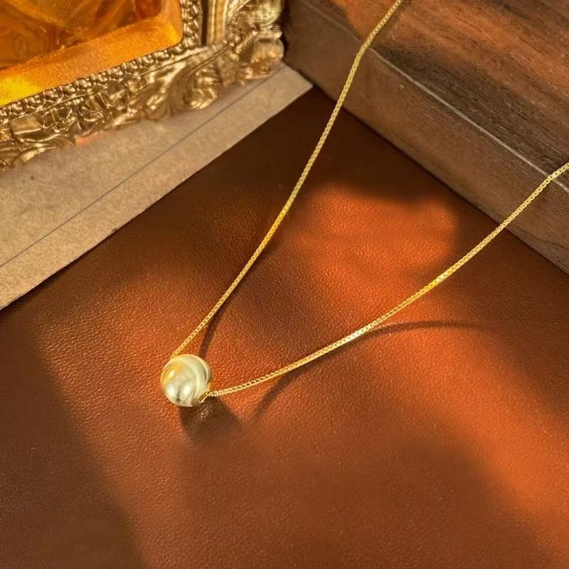 French Style High-End Bead Necklace Accessory Clavicle Chain Light Luxury Niche Design Neck Chain Jewelry