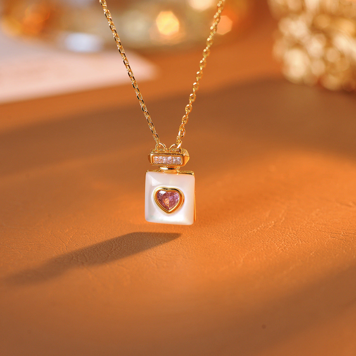 Perfume Bottle Necklace Mother-of-Pearl Zircon Elegant Necklace Sweet Fashion Light Luxury Simple Jewelry