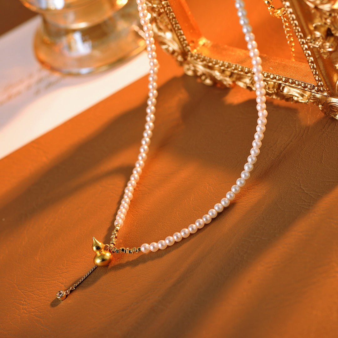 French Retro Style Pearl Gourd Pendant Necklace Bracelet Elegant High-end Beaded Collarbone Chain Choker