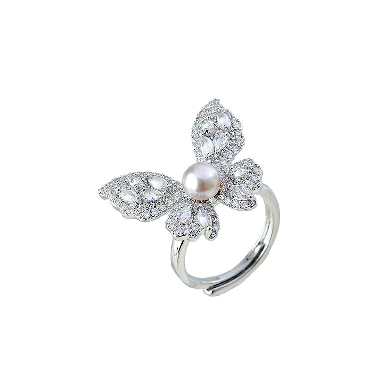 Butterfly Pearl Necklace for Women Sweater Chain Light Luxury Niche High-end New Collarbone Chain for Socialite Women