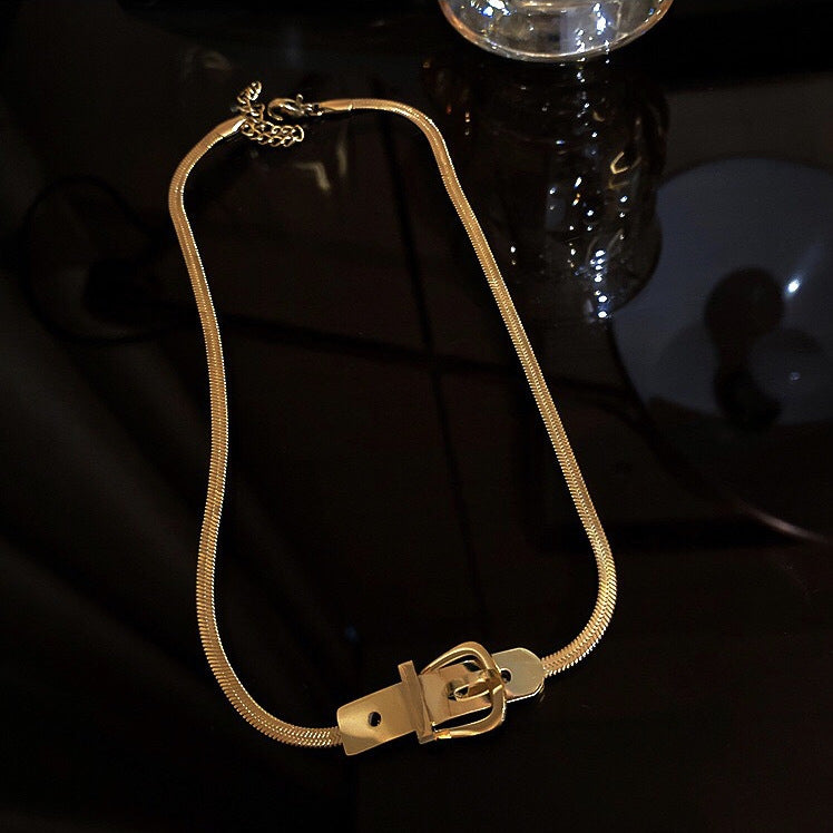 Ins Niche Design Titanium Steel Non-Fading Stylish Versatile Simple Belt Buckle Style Short Necklace Choker for Women