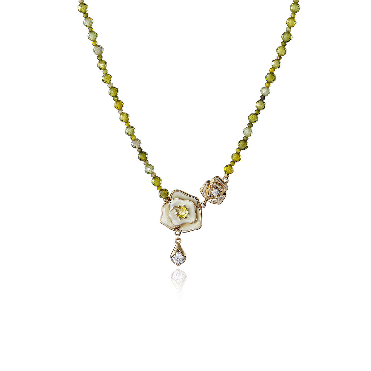 Summer Camellia Rose Raindrop Necklace High-End Light Luxury Niche Sweater Chain Pearl Necklace for Women