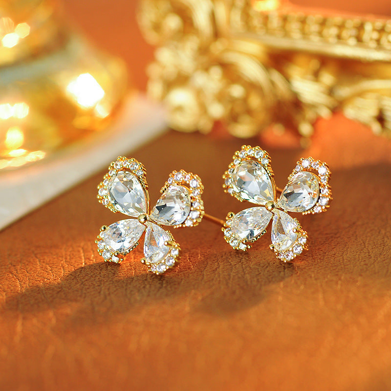 Romantic Love Letter Butterfly Pearl Tassel Necklace for Women High-end Light Luxury Niche Collarbone Chain Elegant Choker