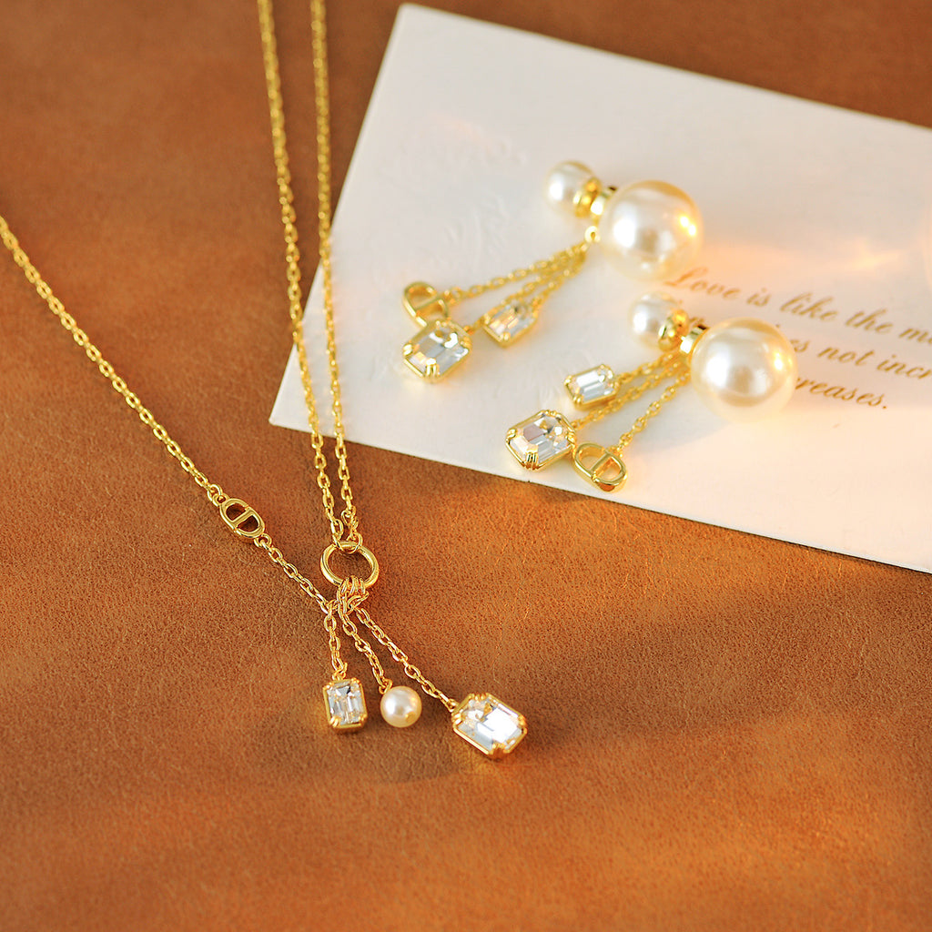 New Square Diamond Pendant Earrings Pearl Necklace Chain Clavicle Chain High-end Versatile Fashion New Style