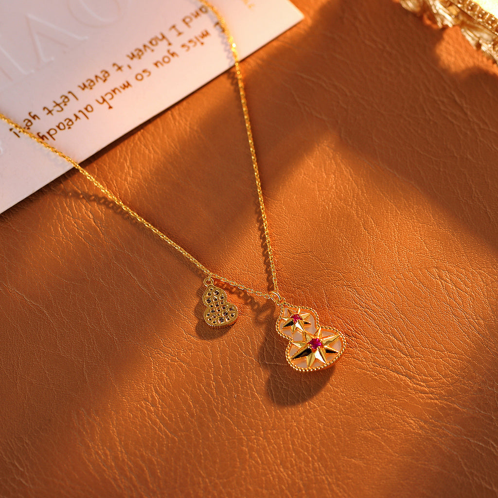 Gourd Necklace New Chinese Style Exquisite Ancient Method Red Gemstone Starlight White Shell Gourd Necklace