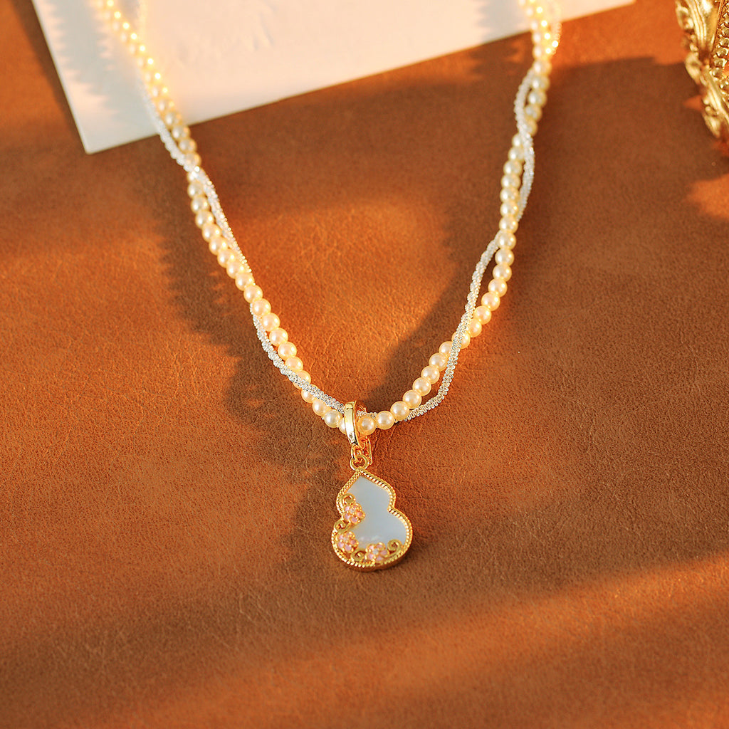 Natural Shell Gourd Pendant Pearl Necklace 2025 New Style Small Rice Bead Choker Light Luxury High-end Feel