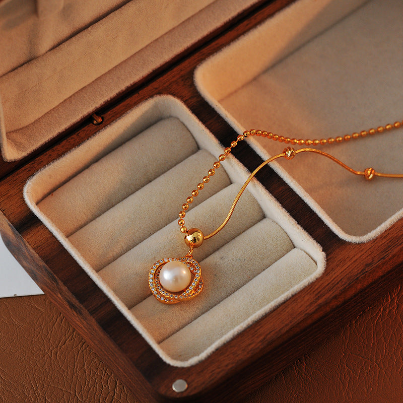 New Trendy Pearl Necklace Retro Elegant Simple Micro Inlaid Full Diamond Niche Design High-end Clavicle Chain