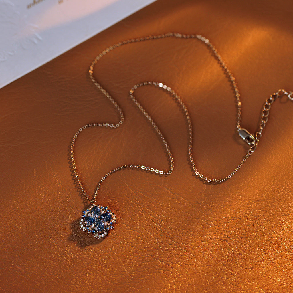 City of Light Cat's Eye Necklace New Art Pendant High-end Light Luxury Niche Design Necklace