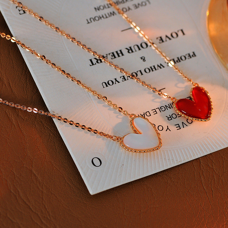 2025 New Heart-shaped Mother-of-Pearl Necklace Simple Luxury Clavicle Chain Elegant High-end Necklace