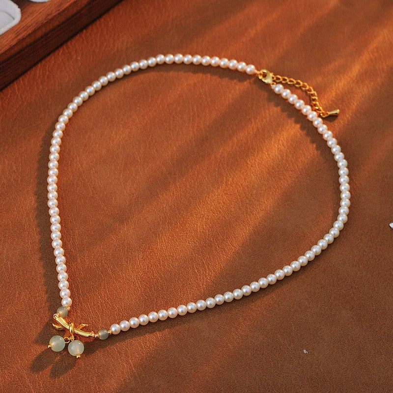 Green Grape Pendant Pearl Bracelet for Women, Niche Design, High-End Sweater Chain, Light Luxury, Internet Celebrity Style