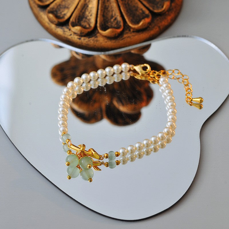 Green Grape Pendant Pearl Bracelet for Women, Niche Design, High-End Sweater Chain, Light Luxury, Internet Celebrity Style