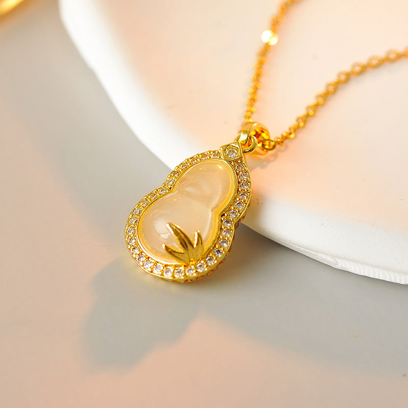 Simple Fashion Gold Gourd Collarbone Chain Inlaid Gold Gourd High-end Collarbone Chain for Women