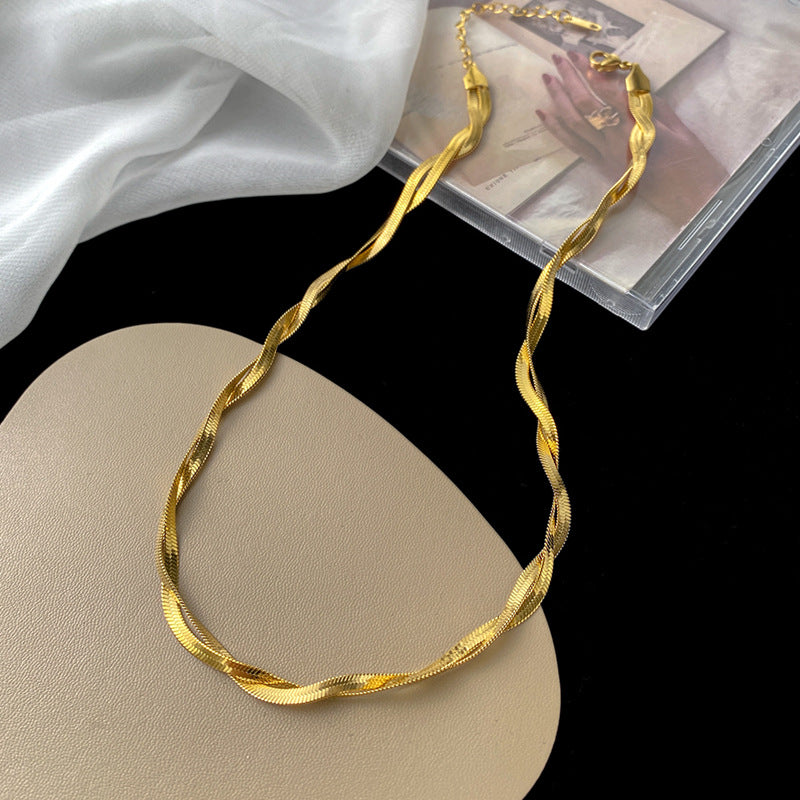 Titanium Steel Design Simple Elegant High-end Non-fading Cross Necklace for Women Trendy Internet Celebrity Minimalist Style Collarbone Chain