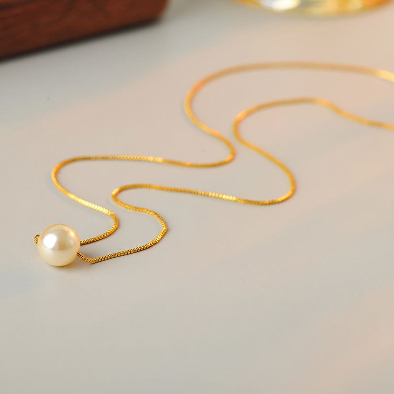 New Gentle White Shell Pearl Necklace Perfect Round Commuting Versatile Chic Style Simple White Light Collarbone Chain