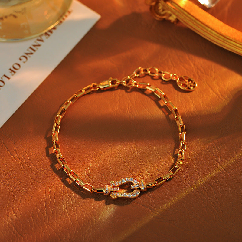 Exquisite Zircon Rose Gold Horseshoe Buckle Bracelet for Women New Hot Style Light Luxury High-end Niche Design Hand Jewelry