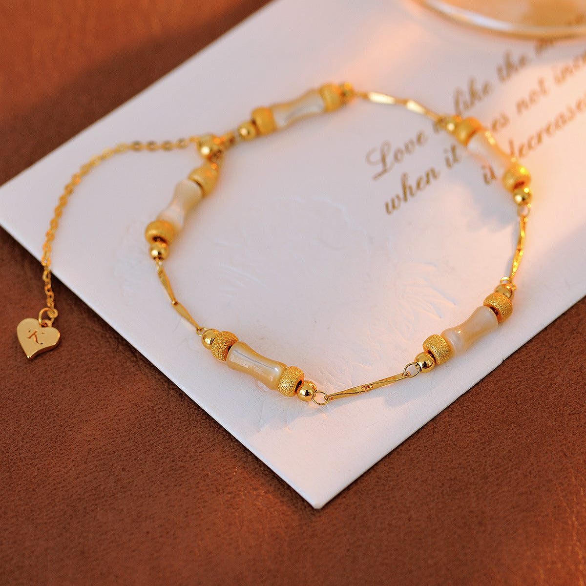 Vintage Layered Natural Stone Necklace Light Luxury Niche Collarbone Chain Elegant High-end Bracelet Women's Jewelry