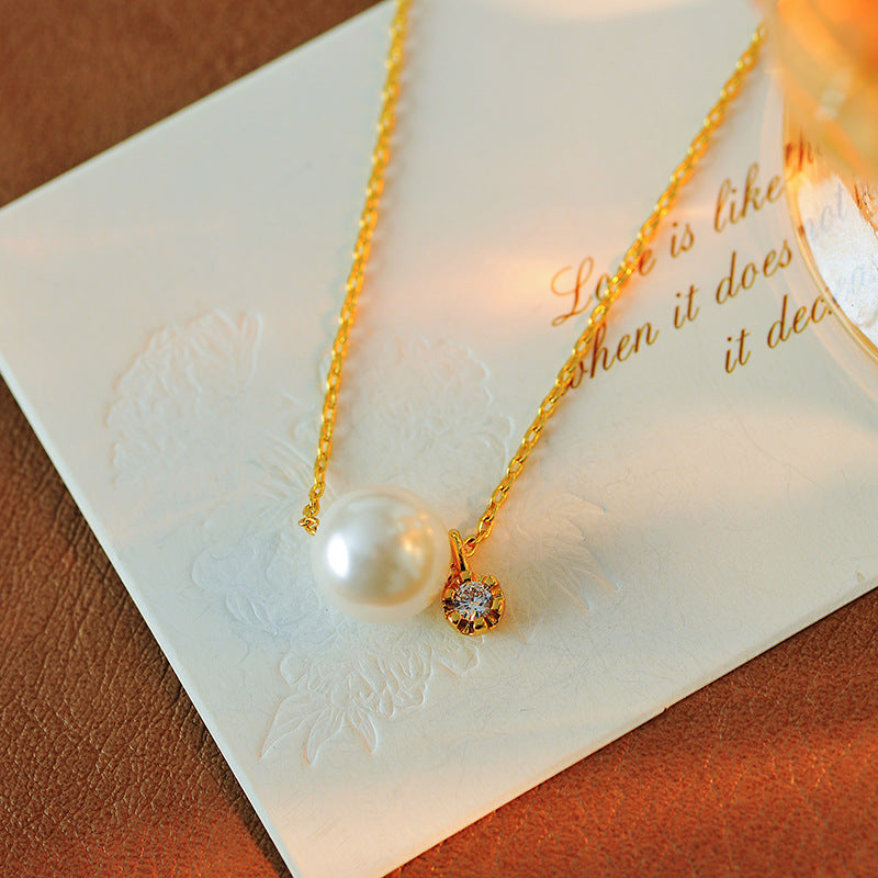 French Style Pearl Necklace for Women Summer Ins Light Luxury Niche Design Zircon Pendant High-end Clavicle Chain