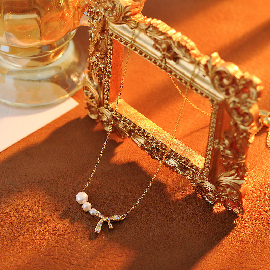 New Sweet Bow Pearl Necklace Accessories Zircon Pendant Pearl Collarbone Chain