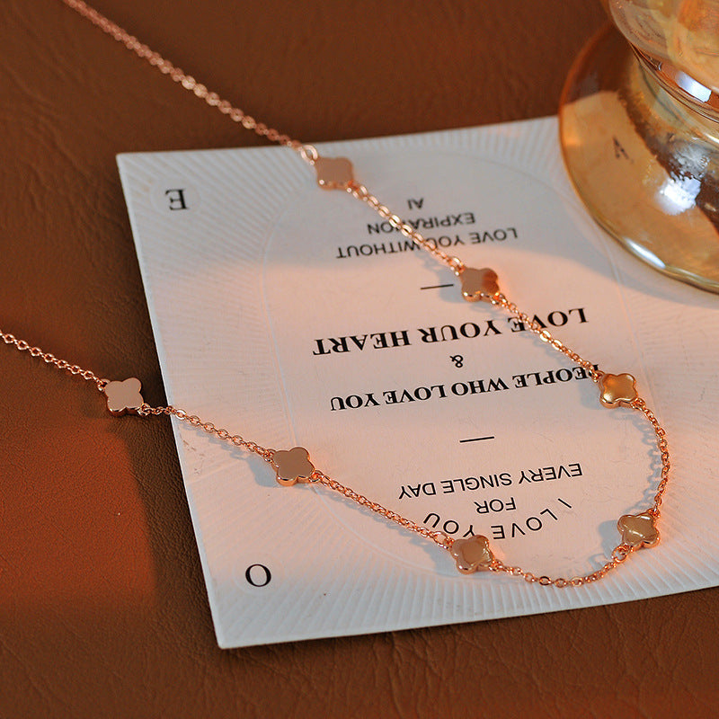 Graceful Luxury High-End Pearl Layered Necklace Personality Versatile Four-Leaf Clover Elegant Luxurious Exquisite Niche Design