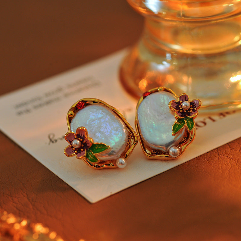 Monet Garden Irregular Baroque Natural Large Pearl Necklace for Women with Floral Design and High-end Pendant