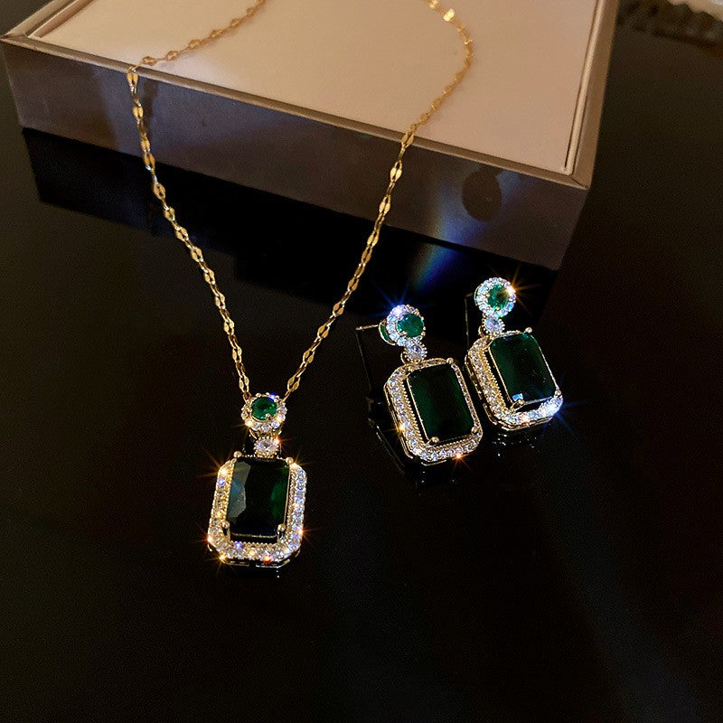 Titanium Steel Jewelry Zircon Emerald Crystal High-end Earrings Necklace Set Vintage Stud Earrings Elegant Collarbone Chain Ring