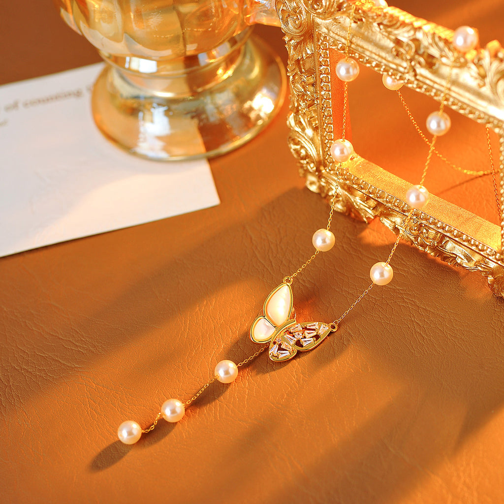 Light Luxury Pearl Mother-of-Pearl Butterfly Necklace Hot-Selling Sweater Accessory High-End Niche Collarbone Chain
