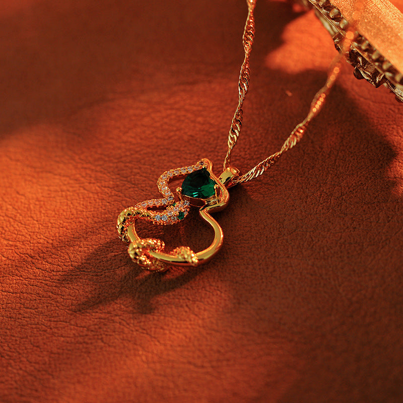 National Style New Chinese Style Emerald Zircon Gourd Necklace Simple Elegant Braided Chain Full of Fortune Sweater Chain New Year