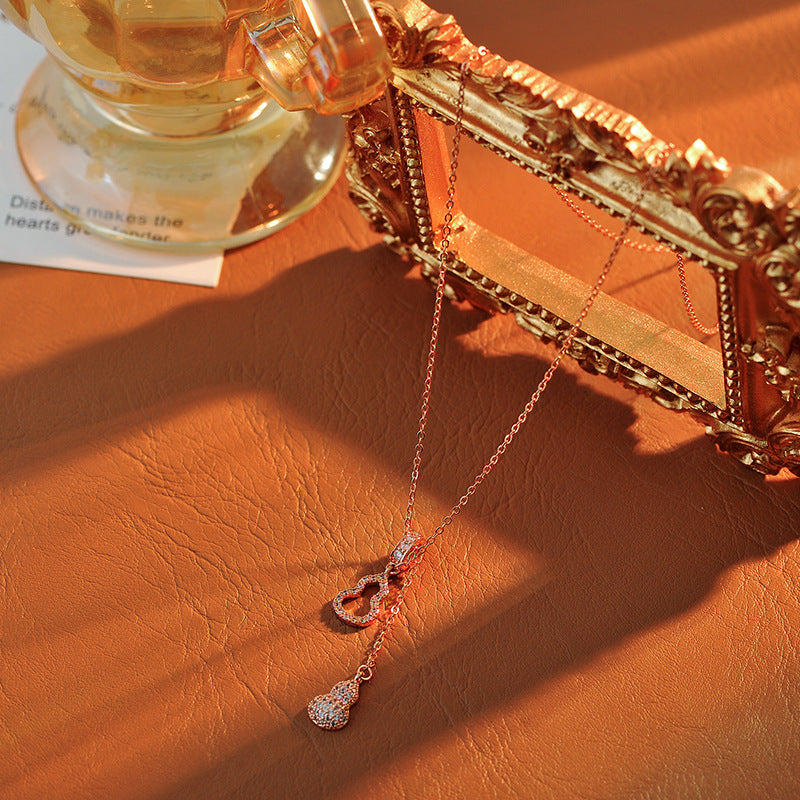 New Style Elegant Personality Gourd Necklace for Women, Light Luxury Niche Design, Double Gourd, Pullable, High-End Jewelry