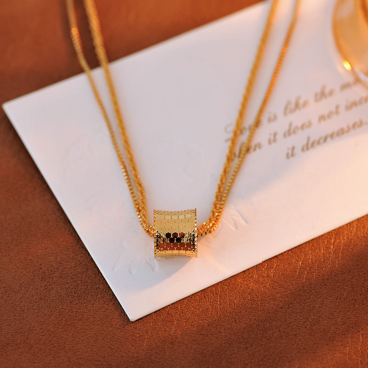 2025 New Trendy High-End Collarbone Chain for Women, Elegant Korean Style Long Chain