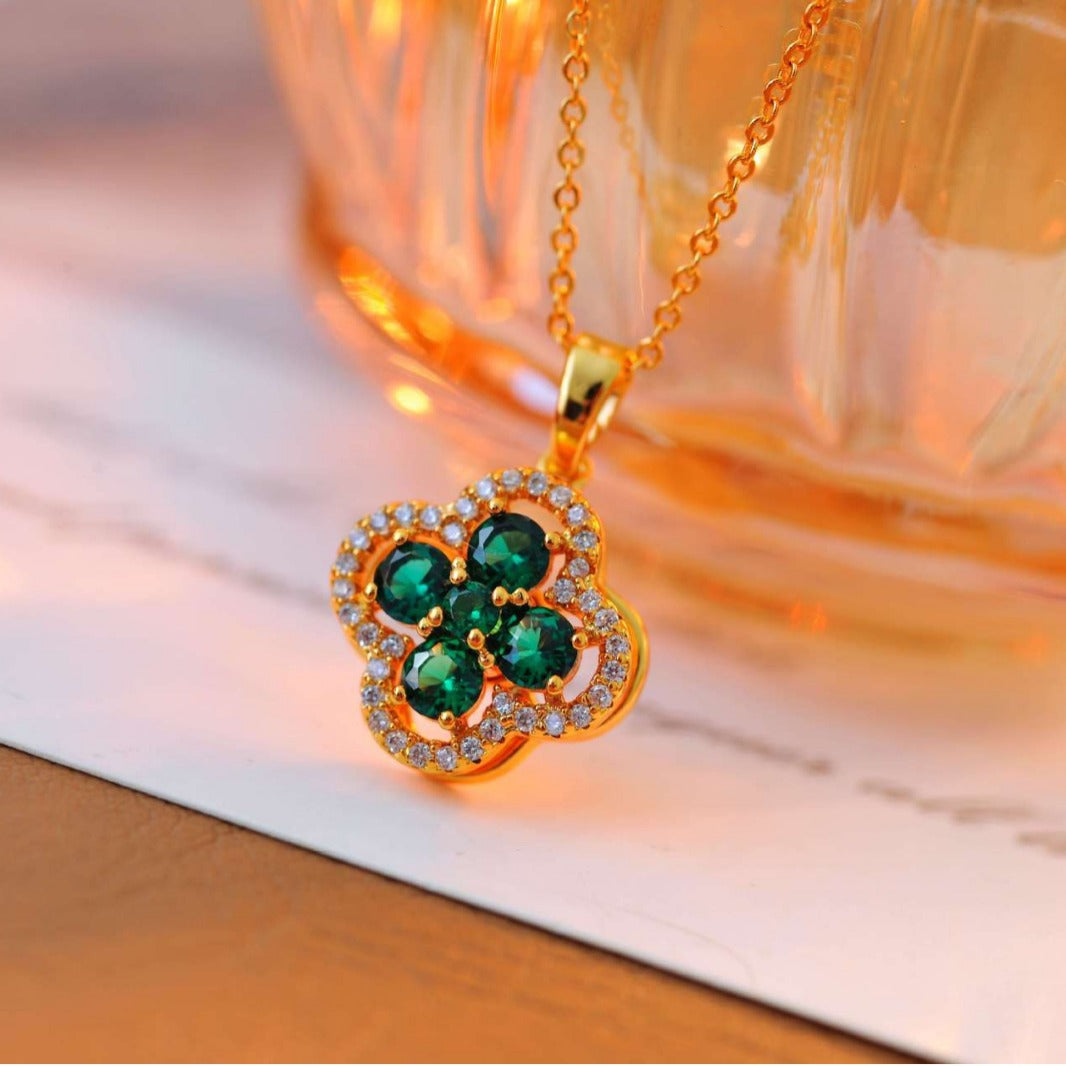 Japanese and Korean Style Small Exquisite Micro Inlaid Green Rotating Zircon Four-Leaf Flower Necklace Internet Celebrity Personality Versatile