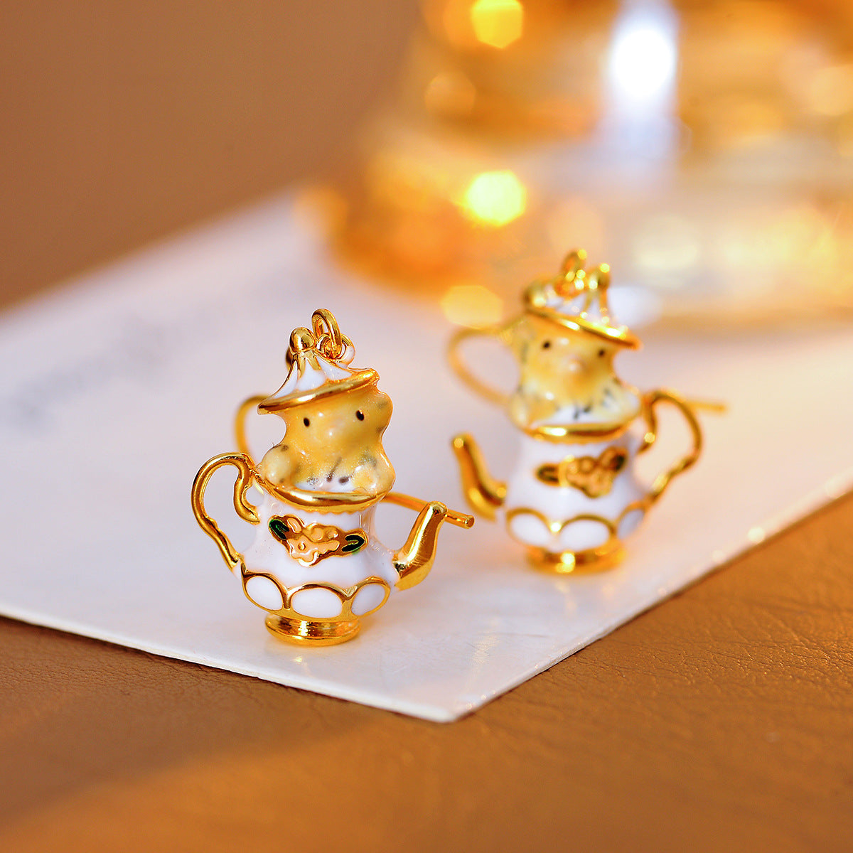 Original Gold-Plated Hand-Painted Enamel Color Glaze Cute Pet Fun Design Cartoon Teapot Chipmunk Necklace for Women