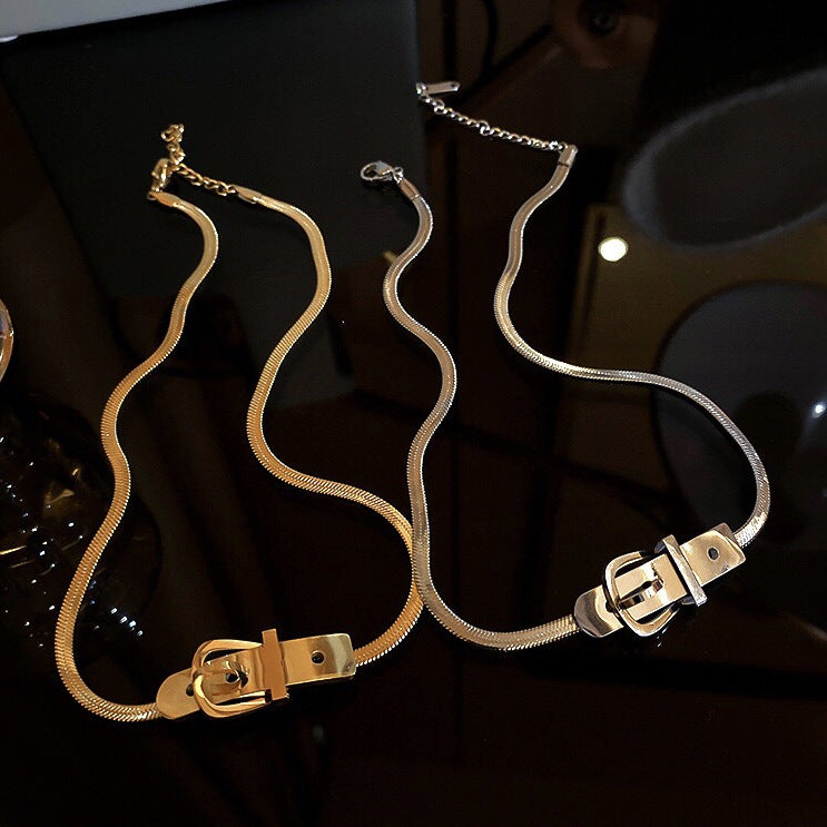 Ins Niche Design Titanium Steel Non-Fading Stylish Versatile Simple Belt Buckle Style Short Necklace Choker for Women