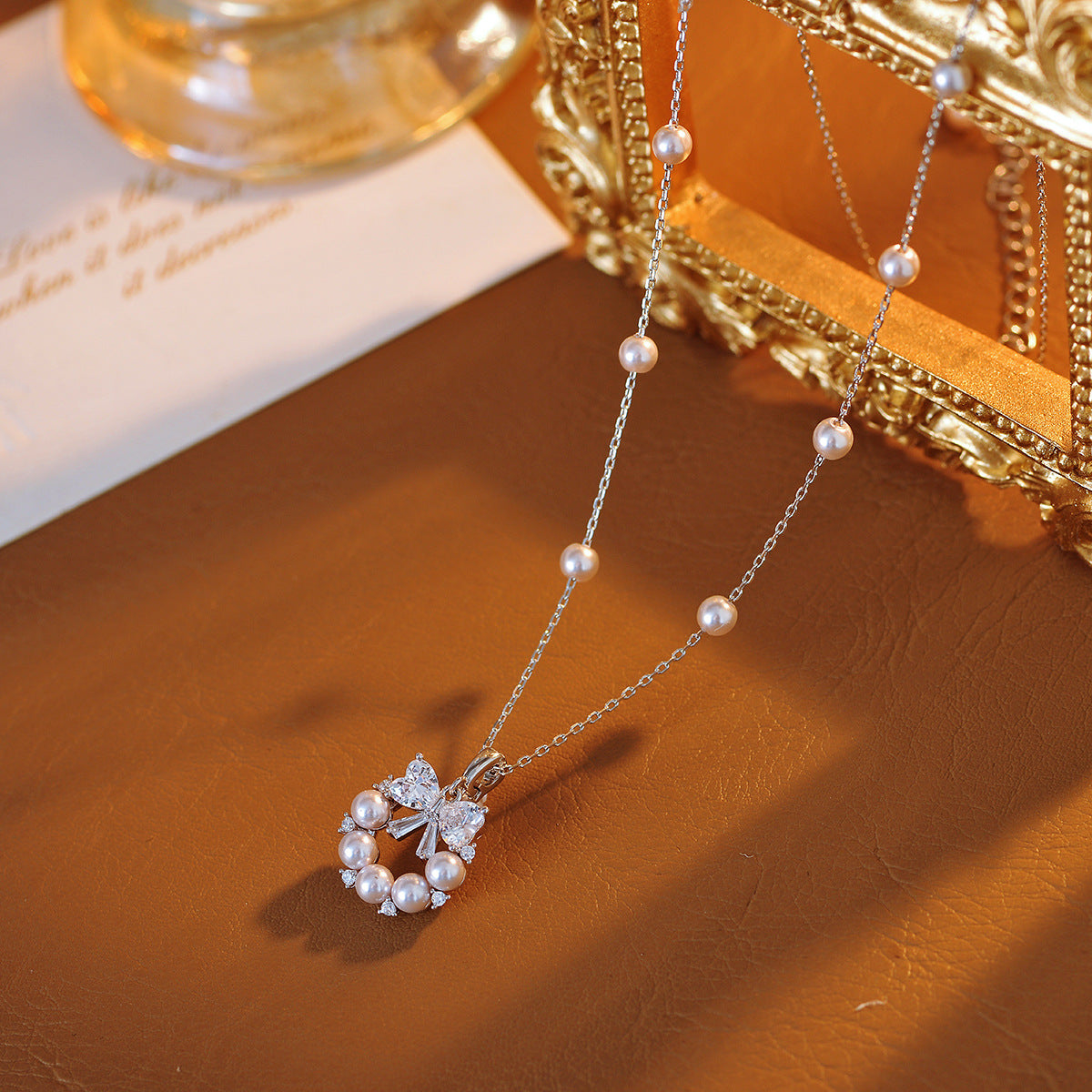 Runaway Princess Necklace Earrings New Round Hollow Micro Inlaid Pearl Pendant Accessories Light Luxury Jewelry