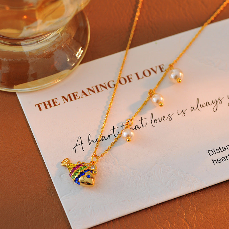 European and American Creative Personality Colorful Inlaid Diamond Cute Fun Little Fish Design Pearl Embellished Simple Elegant Necklace for Women