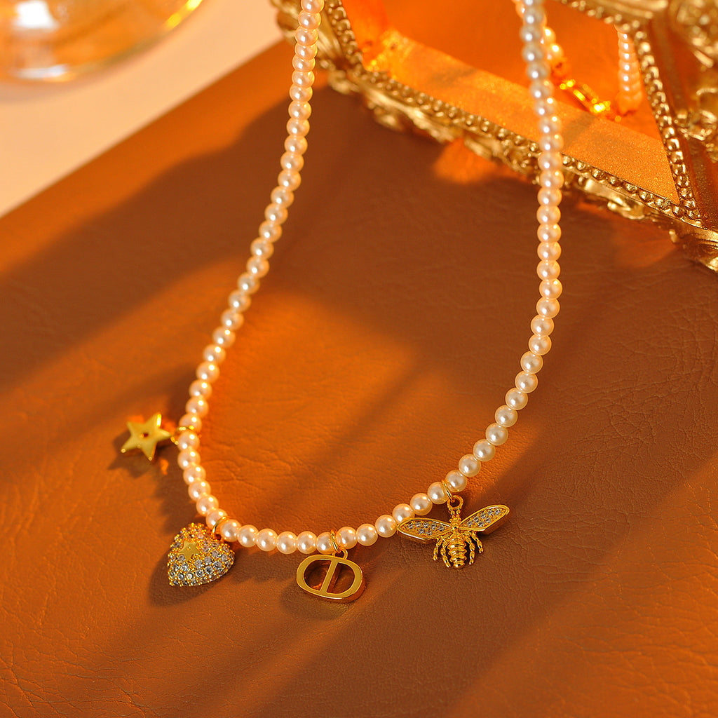 Bee Pig Nose Beaded Necklace Multi Pendant Little Bee Sparkling Diamond French Style Choker High-end Accessory