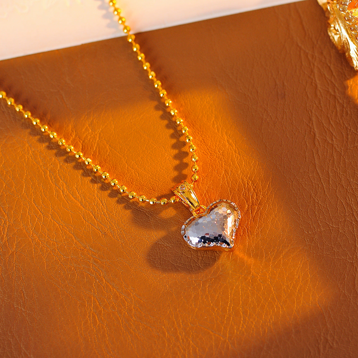 Double-Sided Brushed Matte Crushed Ice Heart Pendant Necklace Light Luxury High-End Summer Temperament Choker