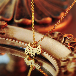 Heart Shell Full Diamond Puppy Necklace for Women, Korean and Japanese Style, Simple Red and White Heart Pendant, Clavicle Chain, Fashionable and Elegant